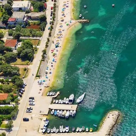 Luxury With A Swimming Pool - Mulo, Zadar - 19140 * ורסי