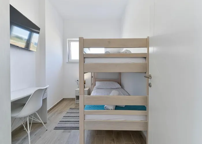 Luxury With A Swimming Pool - Mulo, Zadar - 19140 Врси